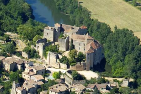 Le village de Bruniquel