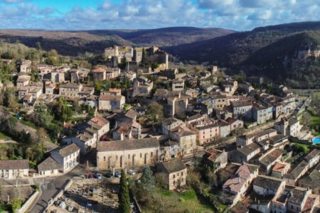 Le village de Bruniquel