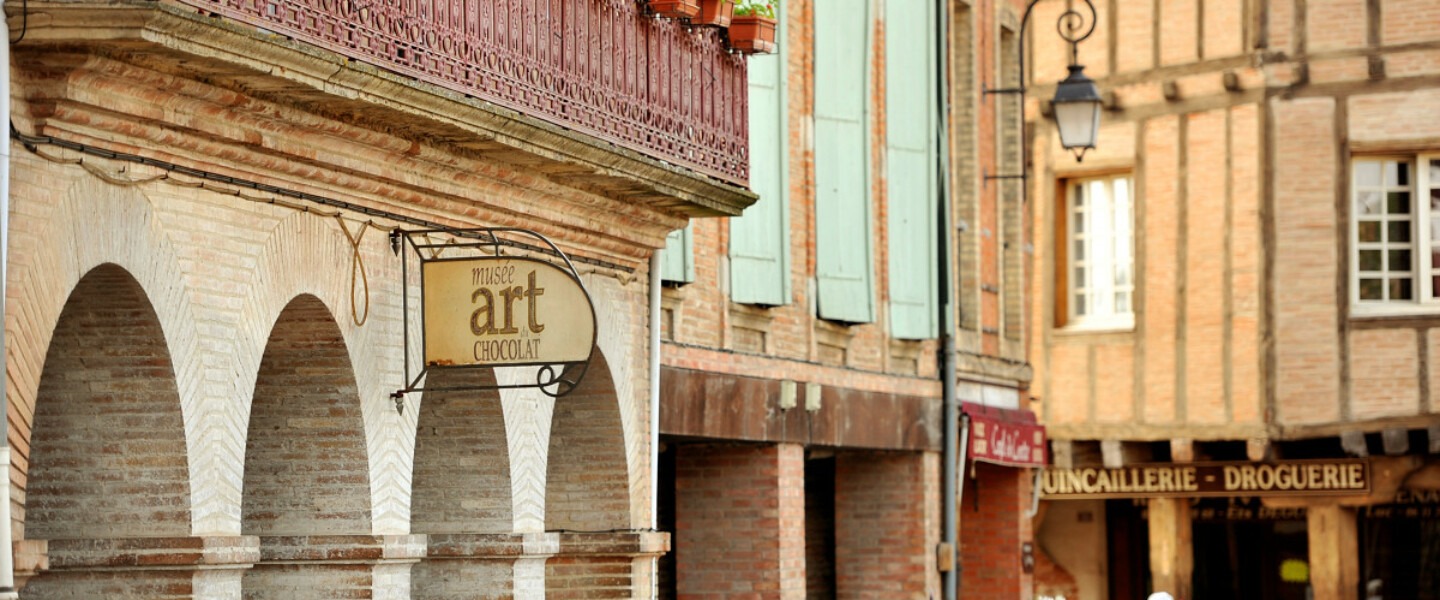 Arcades_Lisle-sur-Tarn----20110823.16051-1200px