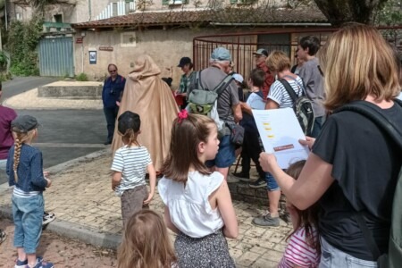 Chasse au trésor « Traqueurs de légendes » à Ambialet