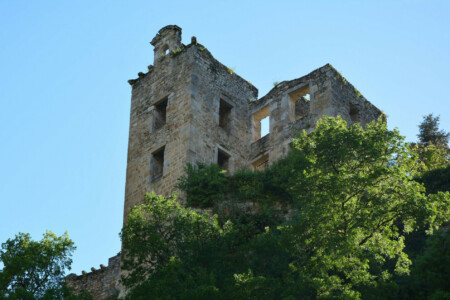 Saint-Martin-Laguépie et son château à la lueur des flambeaux