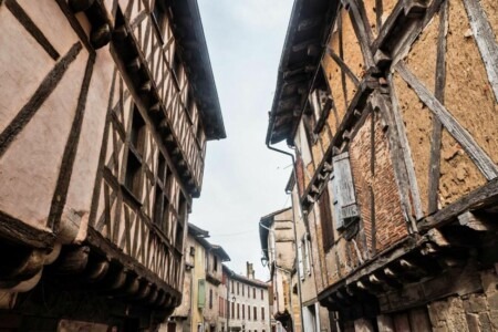 Montricoux et ses maisons à pans de bois