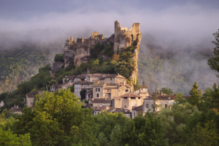 Le village de Penne et sa forteresse