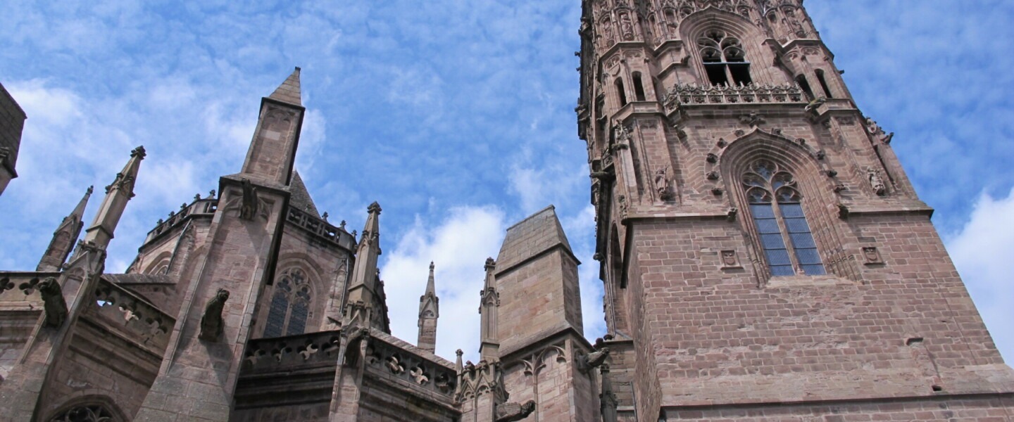 Rodez place Emma Calvé