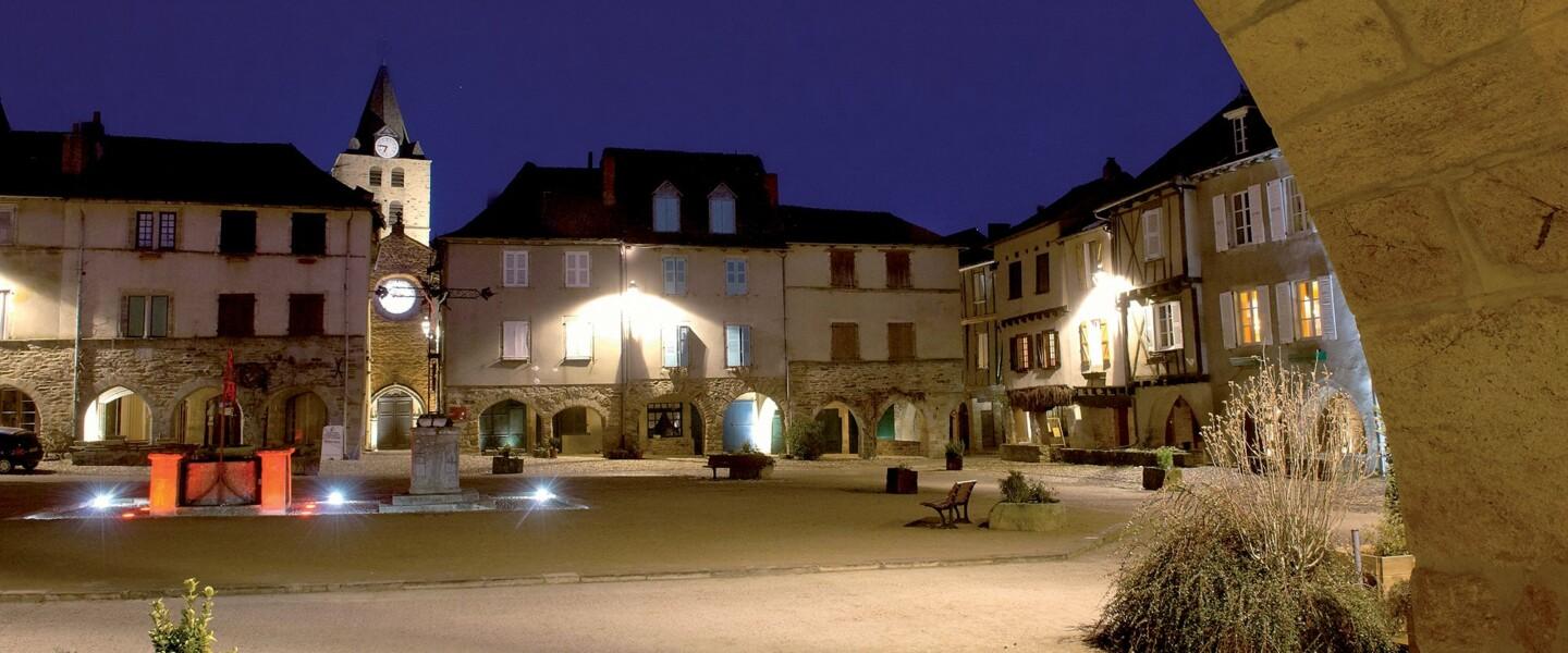 Sauveterre de Rouergue nuit